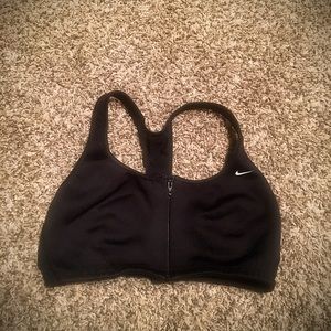 Nike women’s sports bra SOLD